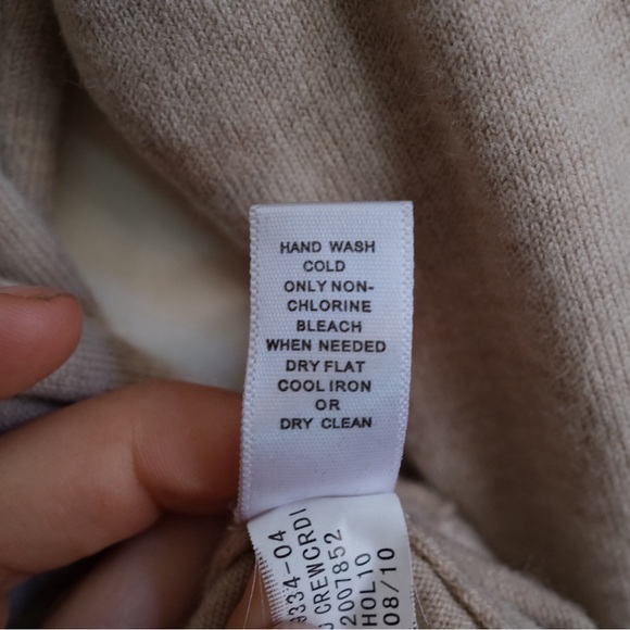 Merino Wool Cardigan - Picture 7 of 7